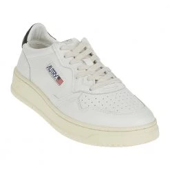 AUTRY 01 LOW LEAT LEAT Sneakers White -Tilbud miinto Butikk unnamed file 2764
