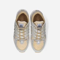 Alexander McQueen Sneakers Gray -Tilbud miinto Butikk unnamed file 3143