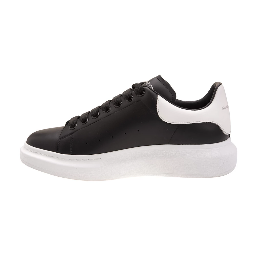 Alexander McQueen Oversized Sneaker Black 3 Alexander McQueen Oversized Sneaker Black - Bilde 3