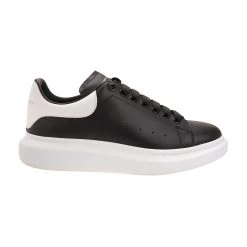 Alexander McQueen Oversized Sneaker Black 8 Alexander McQueen Oversized Sneaker Black -Tilbud miinto Butikk unnamed file 3961