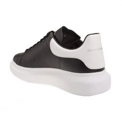 Alexander McQueen Oversized Sneaker Black 9 Alexander McQueen Oversized Sneaker Black -Tilbud miinto Butikk unnamed file 3962