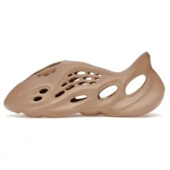 Adidas YEEZY FOAM RNNR SNEAKERS Beige -Tilbud miinto Butikk unnamed file 6662