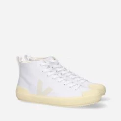 Veja Nova HT Sneakers White -Tilbud miinto Butikk unnamed file 6767