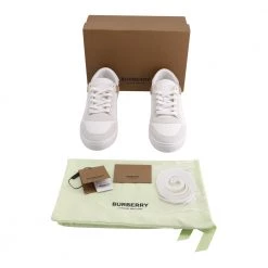 Burberry Sneakers White -Tilbud miinto Butikk unnamed file 861